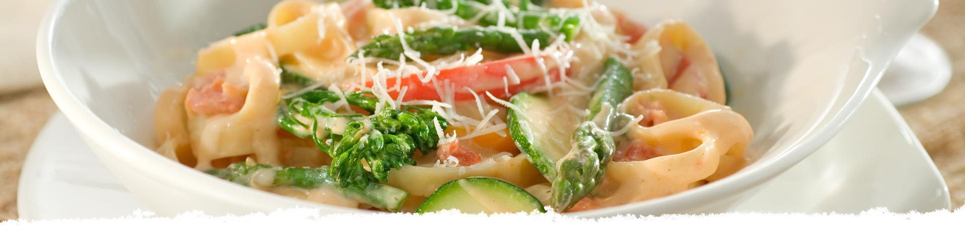 Fettuccine Primavera Rosa
