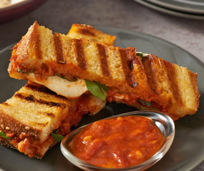 Prosciutto & Burrata Flatbread Recipe Quick & Easy Bertolli